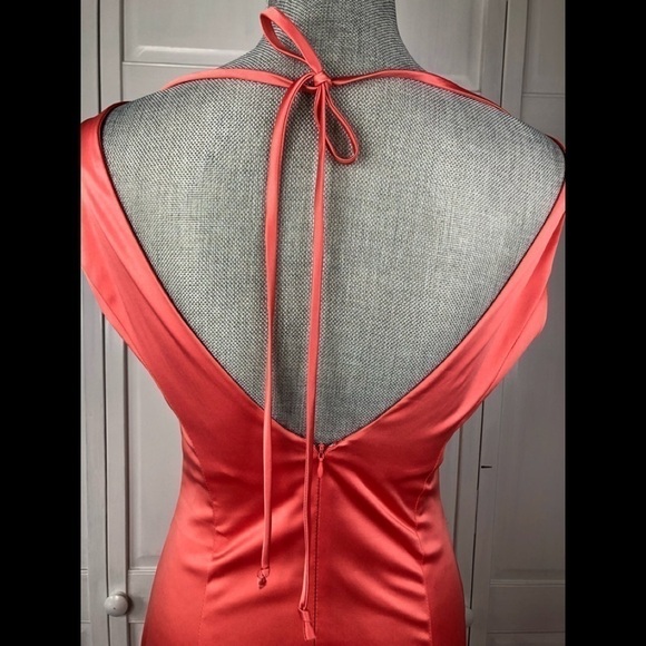 XOXO Dress l MANGO BODYCON CUTOUT XOXO DRESS-0590 - Picture 4 of 5